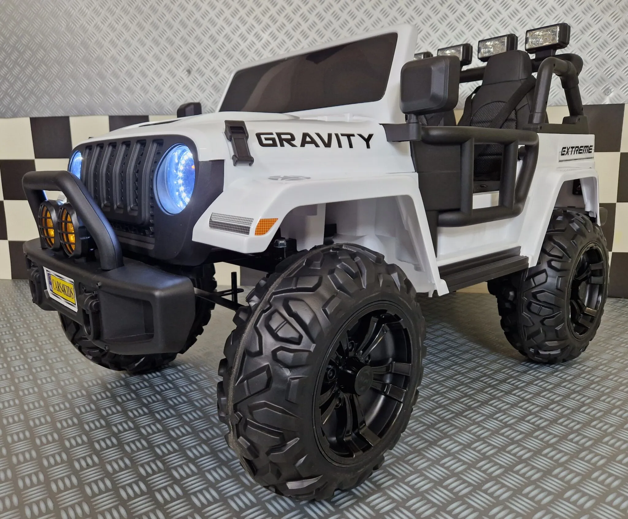 VENTA COCHE INFANTIL 2 PLAZAS JEEP GRAVITY 12V, RC, ASIENTO CON FUNDA, GOMA -  INDA5-KI4JEEPGRAVITY - XMX618